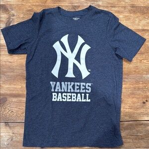 Yankees General Merchandise Kids Navy Blue White Gray Baseball T-Shirt 12‎ EUC